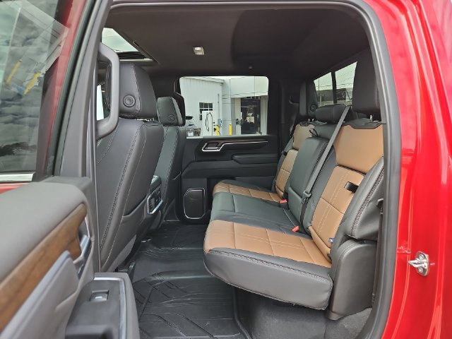 Certified 2026 Chevrolet Silverado 3500 High Country w/ High Country Premium Package AWD/4WD image 33