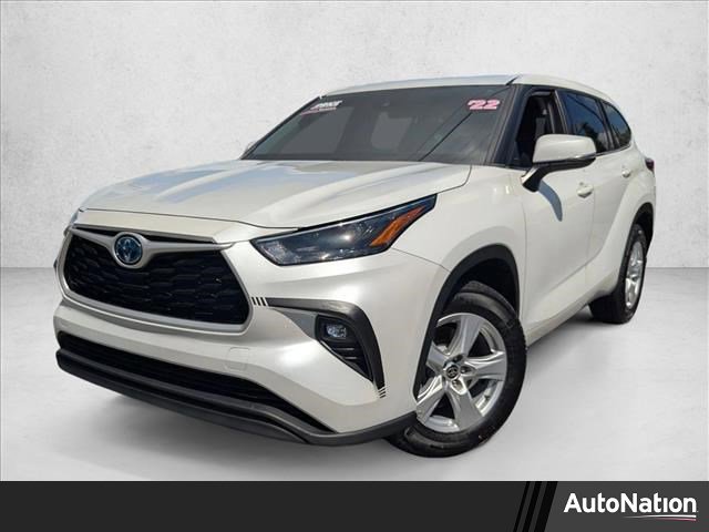 Used 2022 Toyota Highlander LE