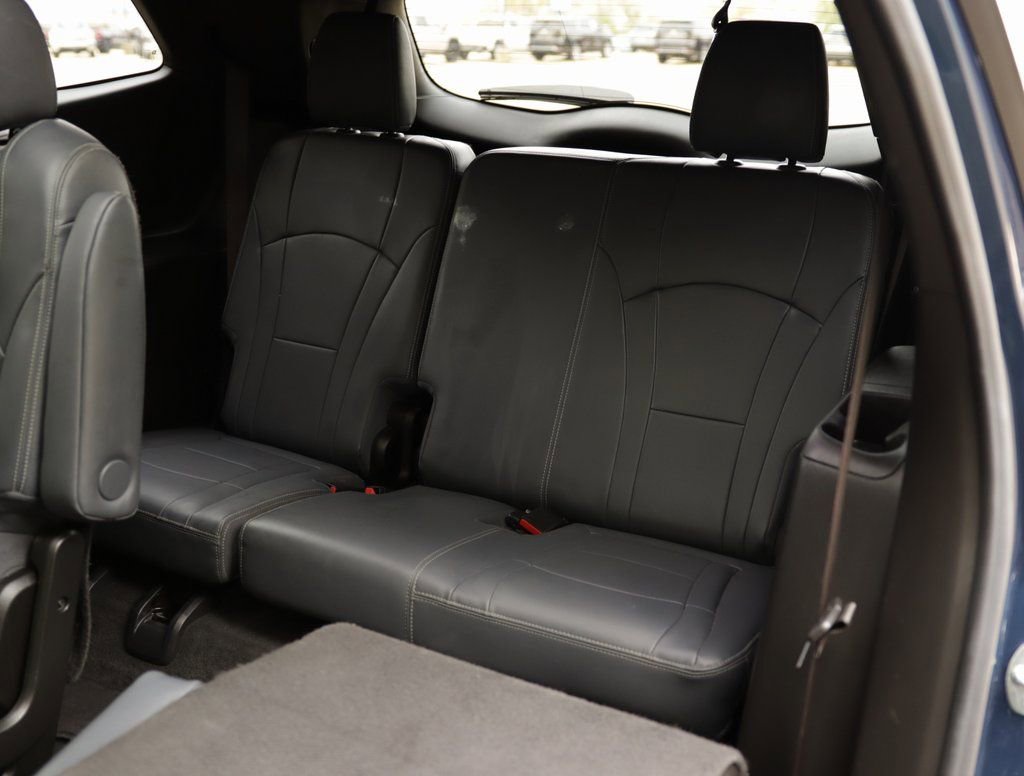 Used 2022 Buick Enclave Essence w/ Experience Buick Package image 29