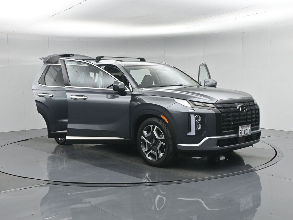 Used 2023 Hyundai Palisade Limited w/ Cargo Package AWD/4WD image 39