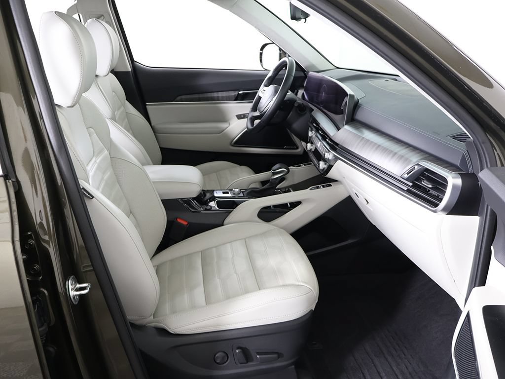 Used 2024 Kia Telluride SX Prestige AWD/4WD image 39