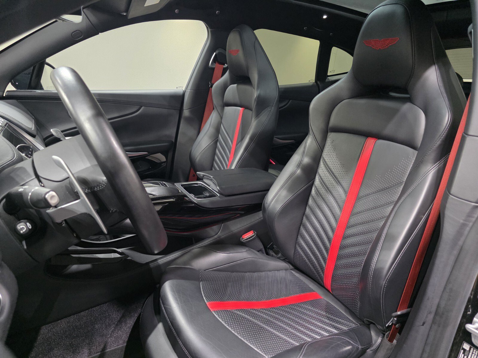 Used 2023 Aston Martin DBX 707 AWD/4WD image 12
