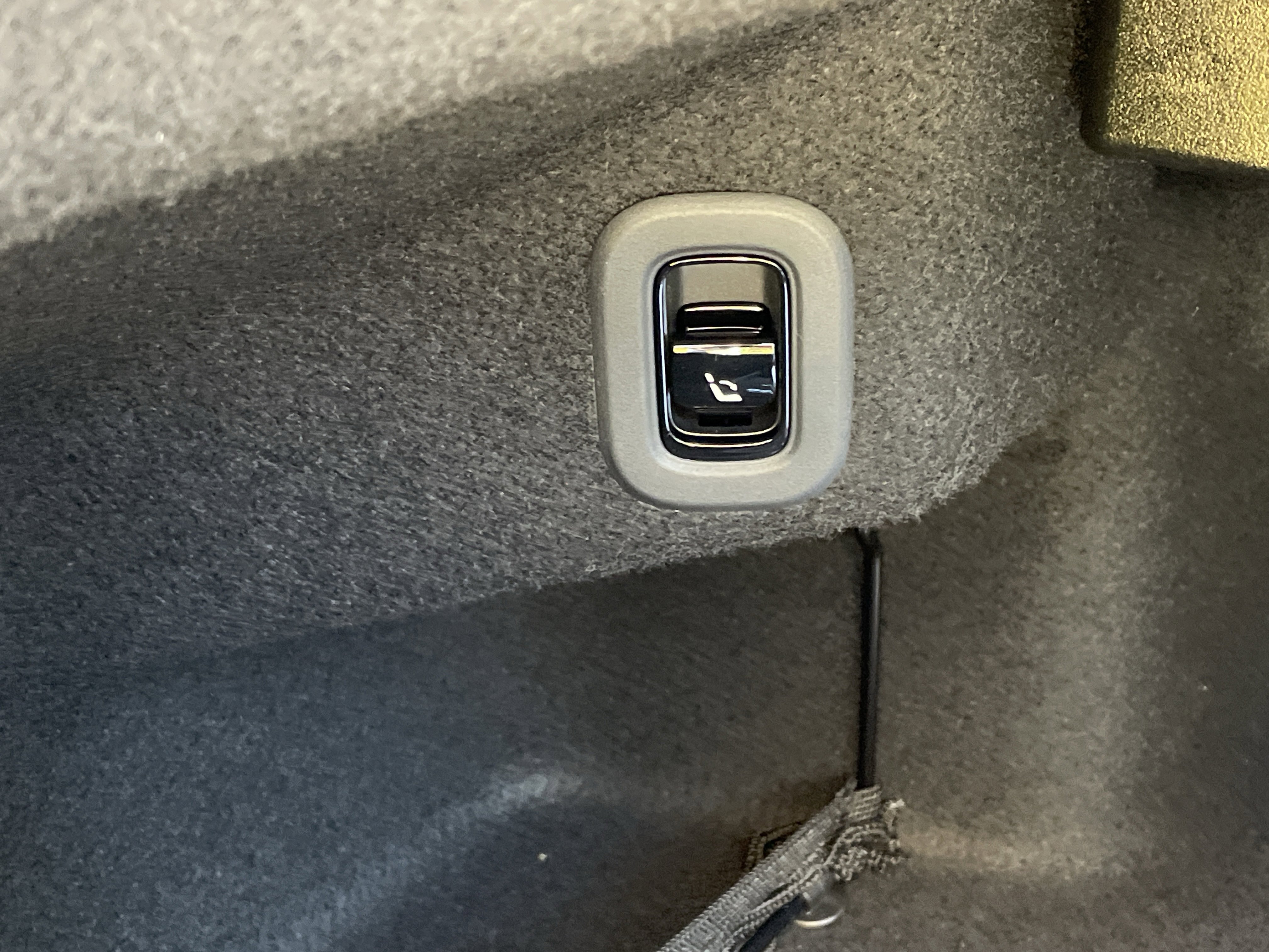 New 2026 Mercedes-Benz CLE 53 AMG 4MATIC Cabriolet image 17