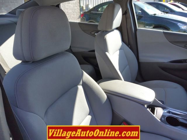 Used 2020 Chevrolet Malibu LS w/ Driver Confidence Package II image 26