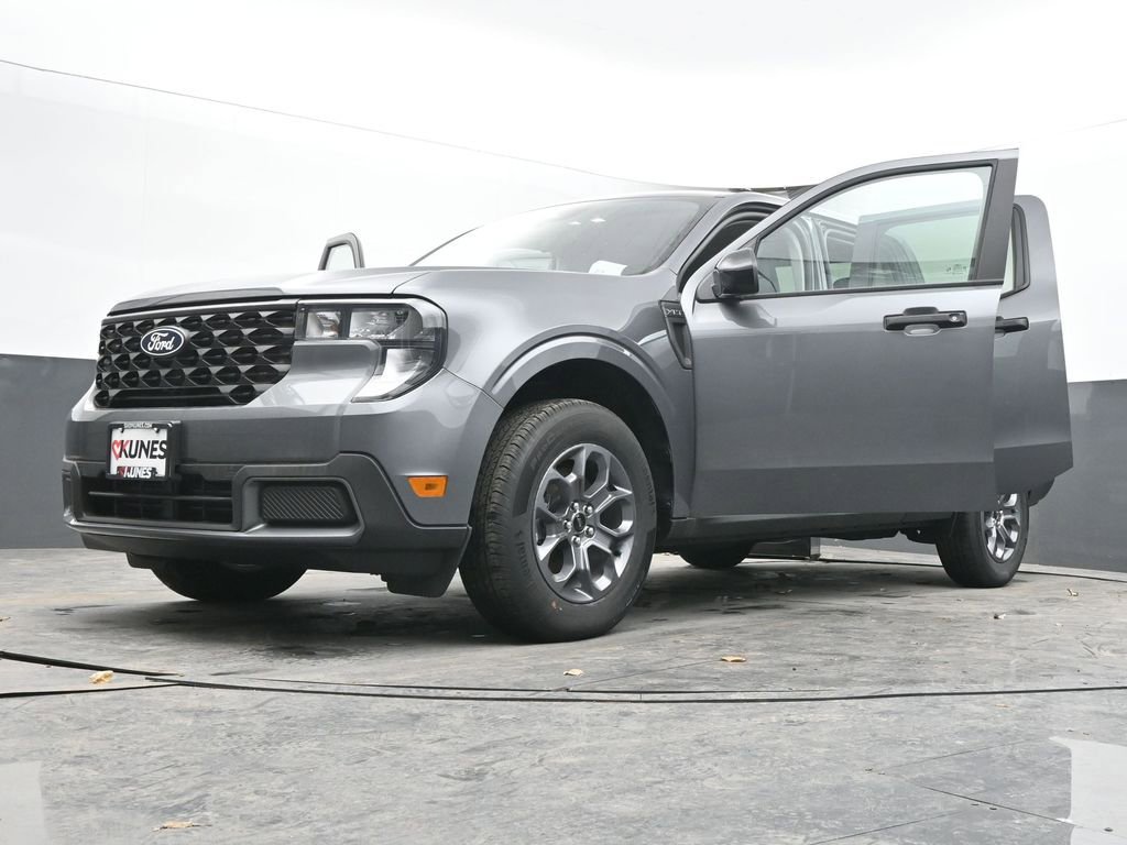 New 2025 Ford Maverick XLT w/ XLT Luxury Package image 69