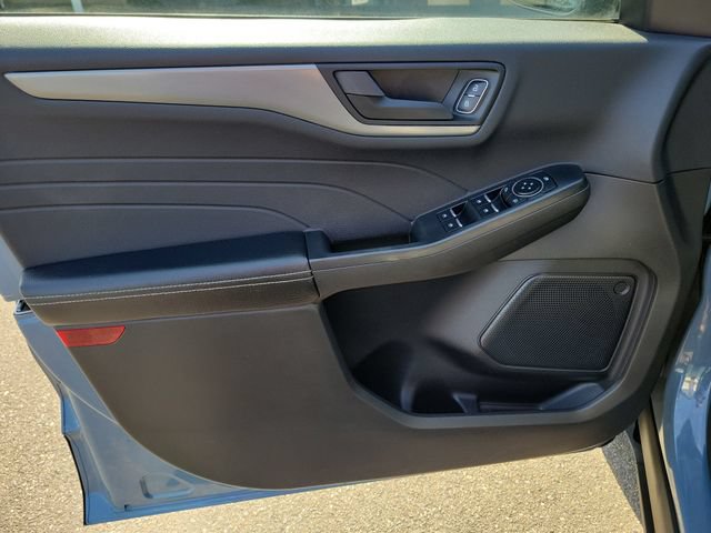 Certified 2024 Ford Escape Active FWD image 17