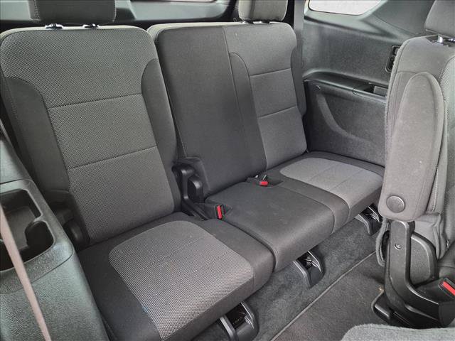 Used 2023 Chevrolet Traverse LT w/ LPO, Cargo Package AWD/4WD image 20