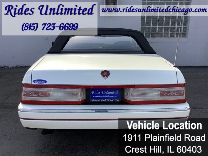 Used 1990 Cadillac Allante FWD image 6