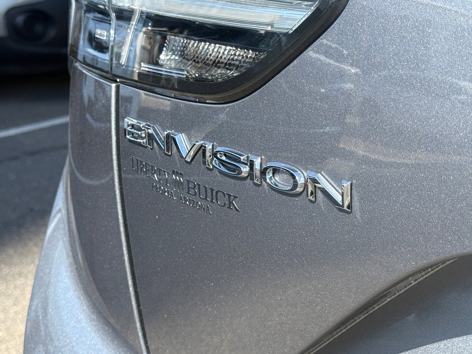 Used 2022 Buick Envision Avenir w/ Technology Package II FWD image 31