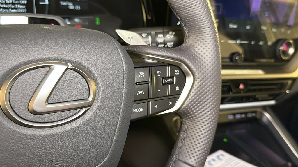 New 2026 Lexus TX 500h AWD image 19