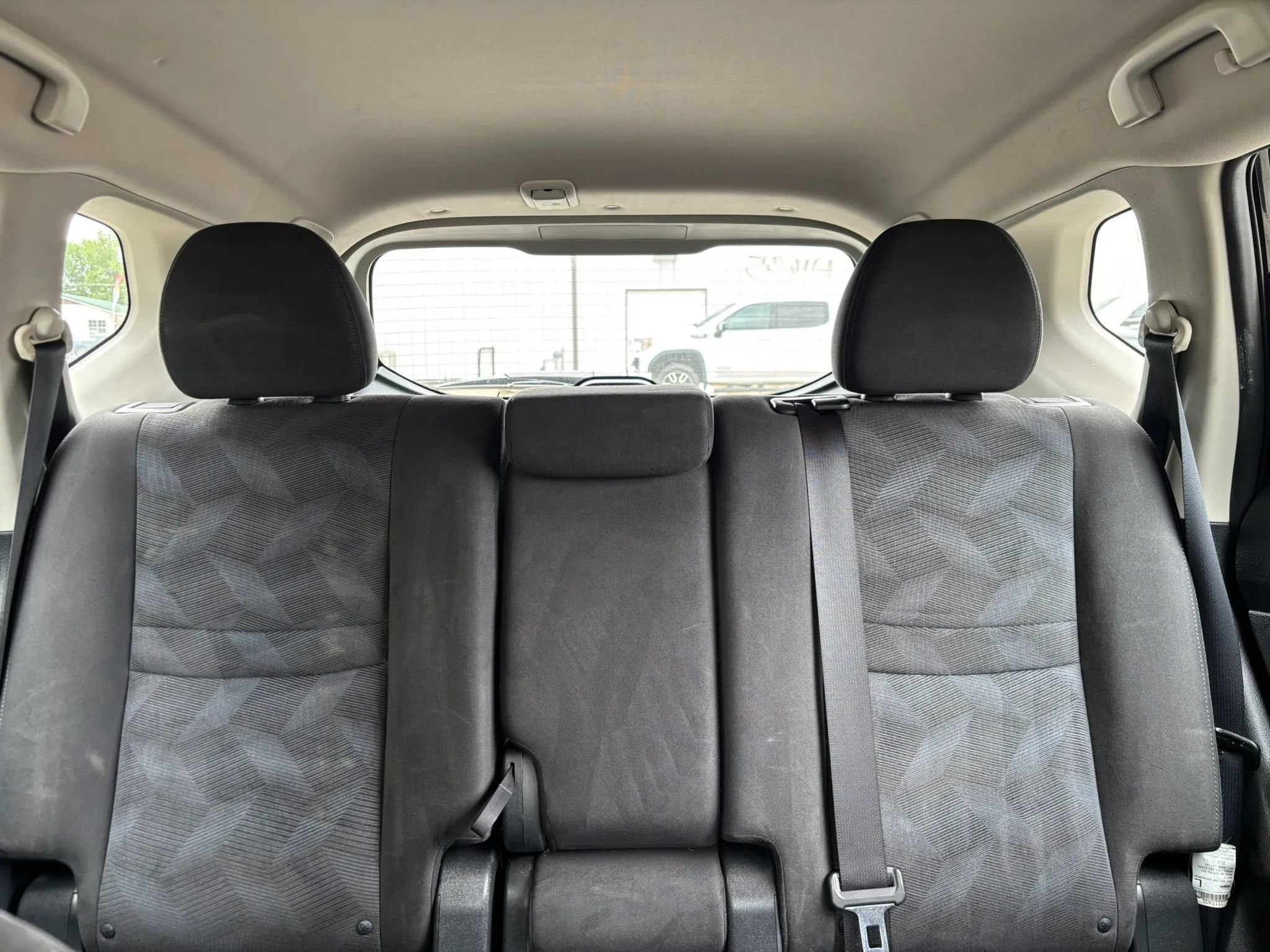 Used 2015 Nissan Rogue S image 20