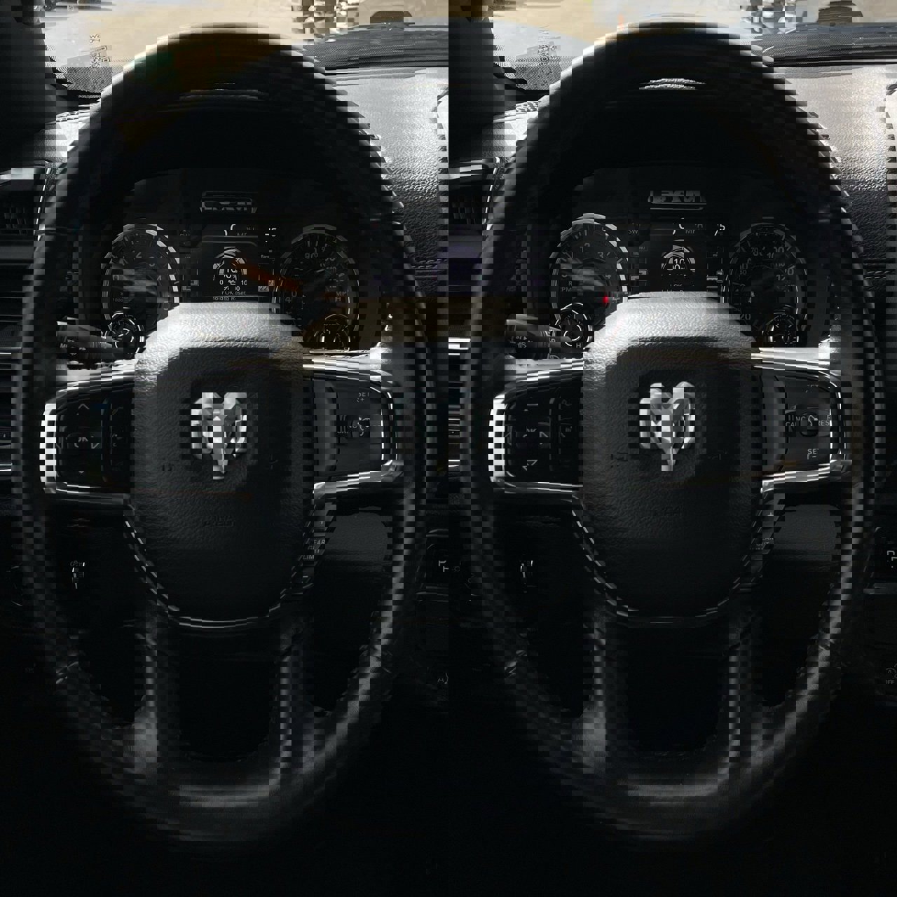 Used 2024 RAM 1500 Laramie image 12