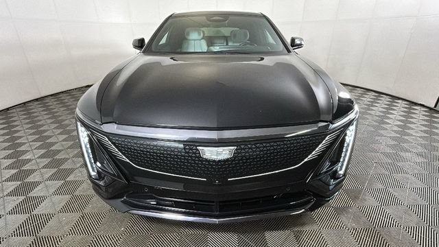 Used 2024 Cadillac Lyriq Sport RWD image 7