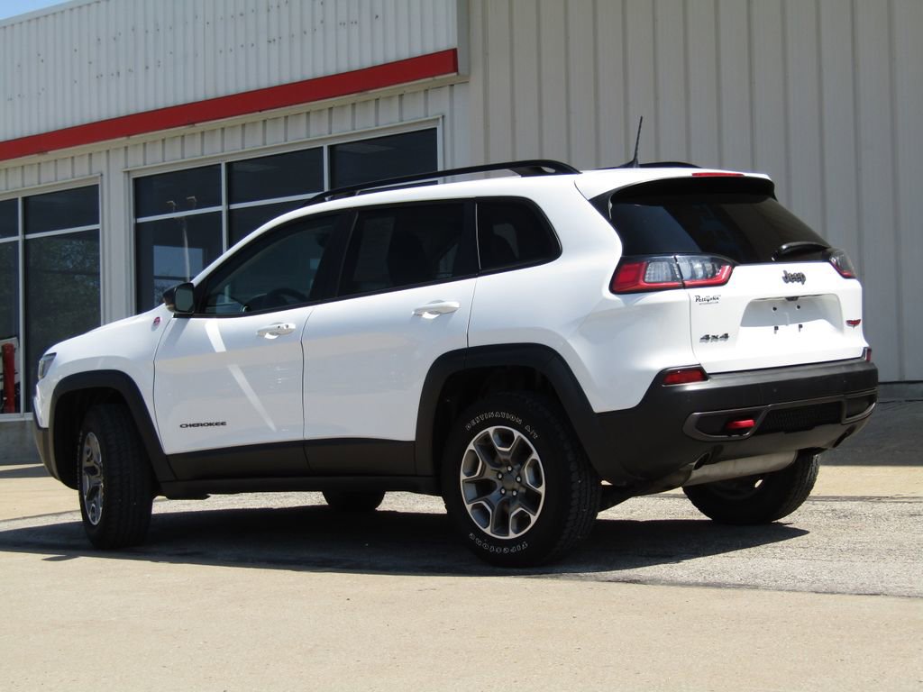 Used 2022 Jeep Cherokee Trailhawk w/ Premium Leather Package AWD/4WD image 10