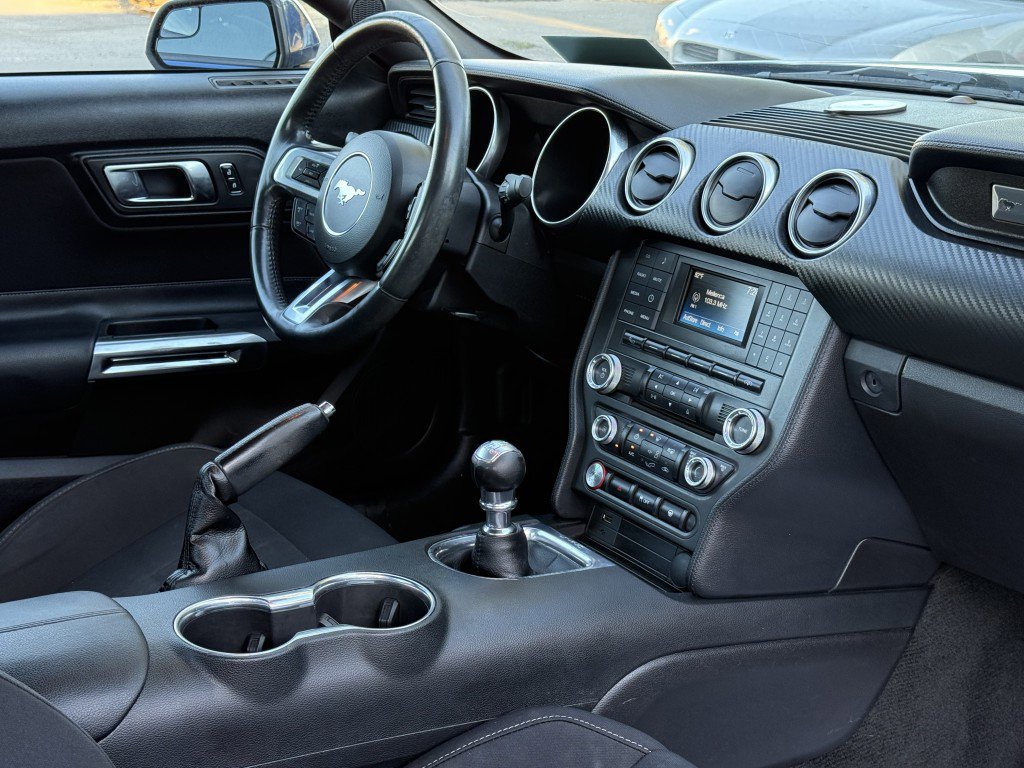 Used 2018 Ford Mustang Coupe image 20