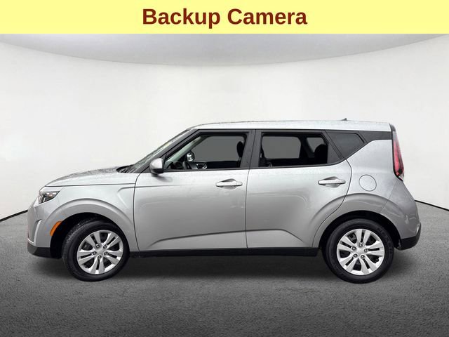 Used 2025 Kia Soul LX image 6