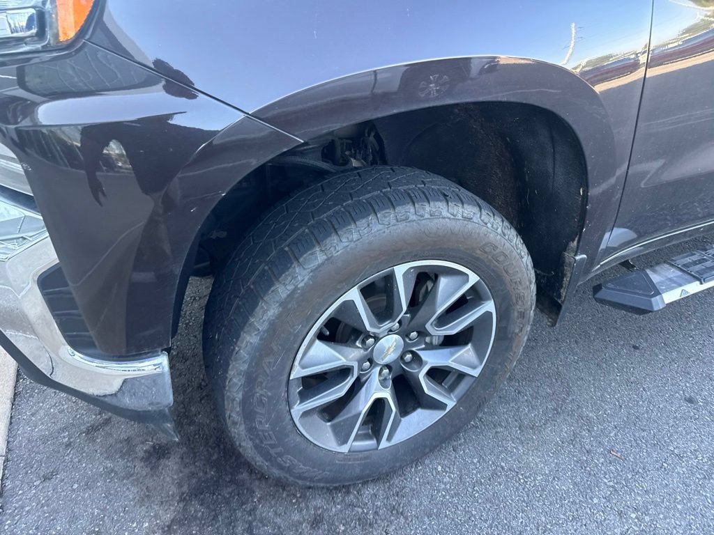 Used 2020 Chevrolet Silverado 1500 LT w/ All-Star Edition AWD/4WD image 2