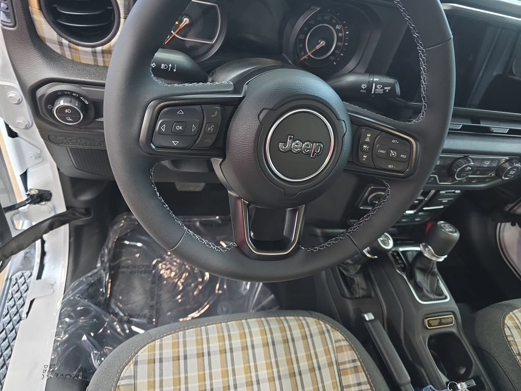 New 2026 Jeep Gladiator Sport AWD/4WD image 16