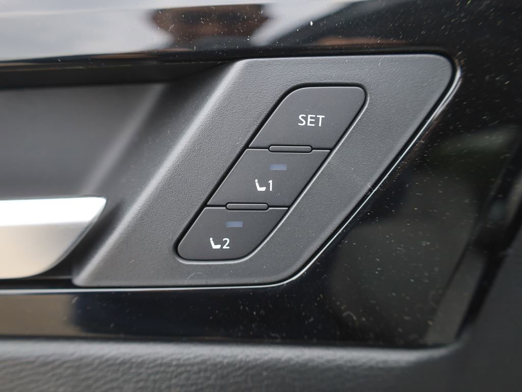 New 2025 Mitsubishi Outlander SEL image 36