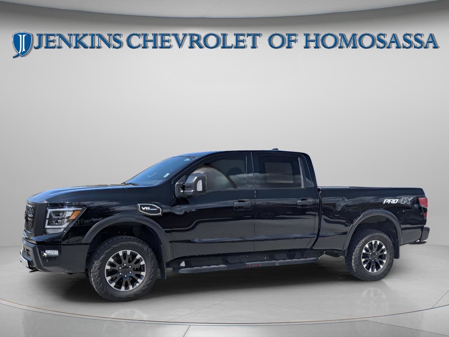 Used 2024 Nissan Titan PRO-4X w/ Pro-4x Convenience Package image 14