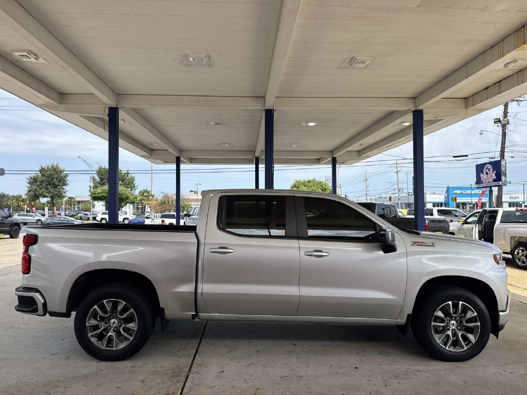 Used 2021 Chevrolet Silverado 1500 RST w/ Texas Edition Plus AWD/4WD image 10