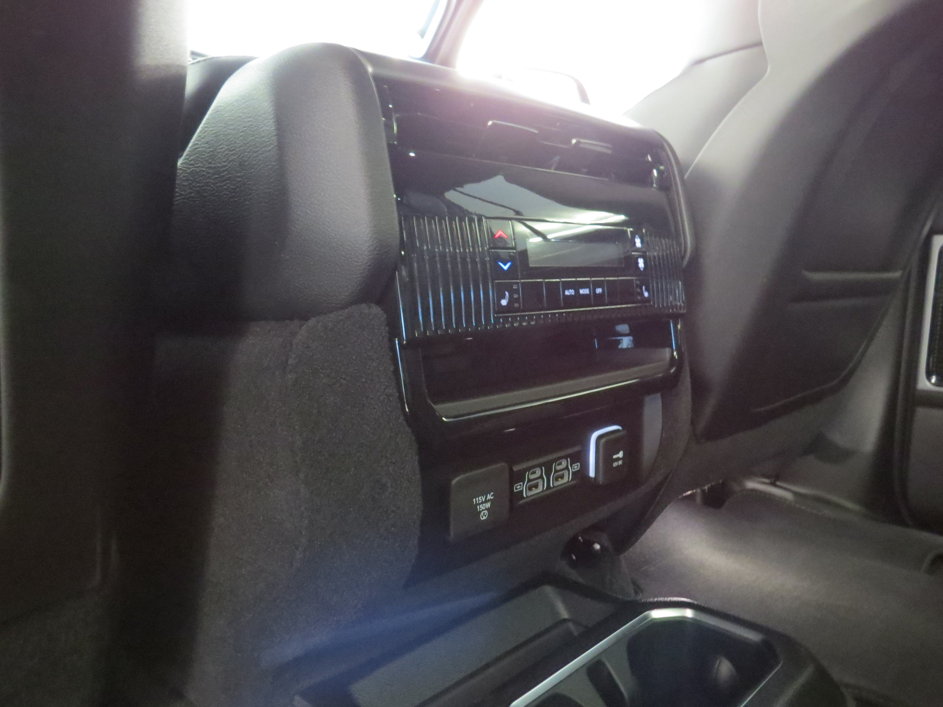 New 2026 Jeep Grand Wagoneer Limited AWD/4WD image 16
