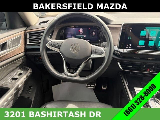 Used 2024 Volkswagen Atlas SEL Premium R-Line image 13