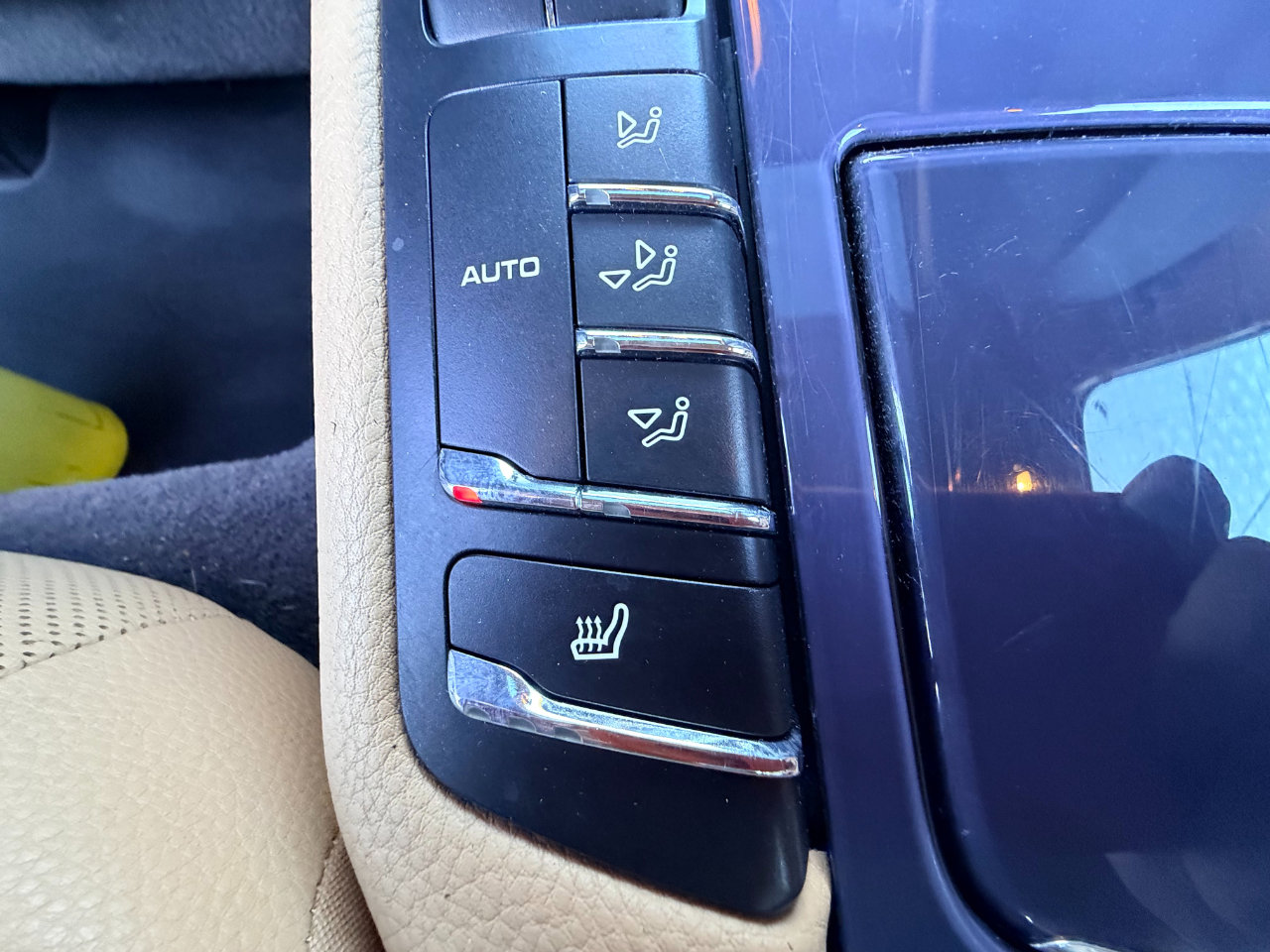 Used 2016 Porsche Panamera Edition image 30