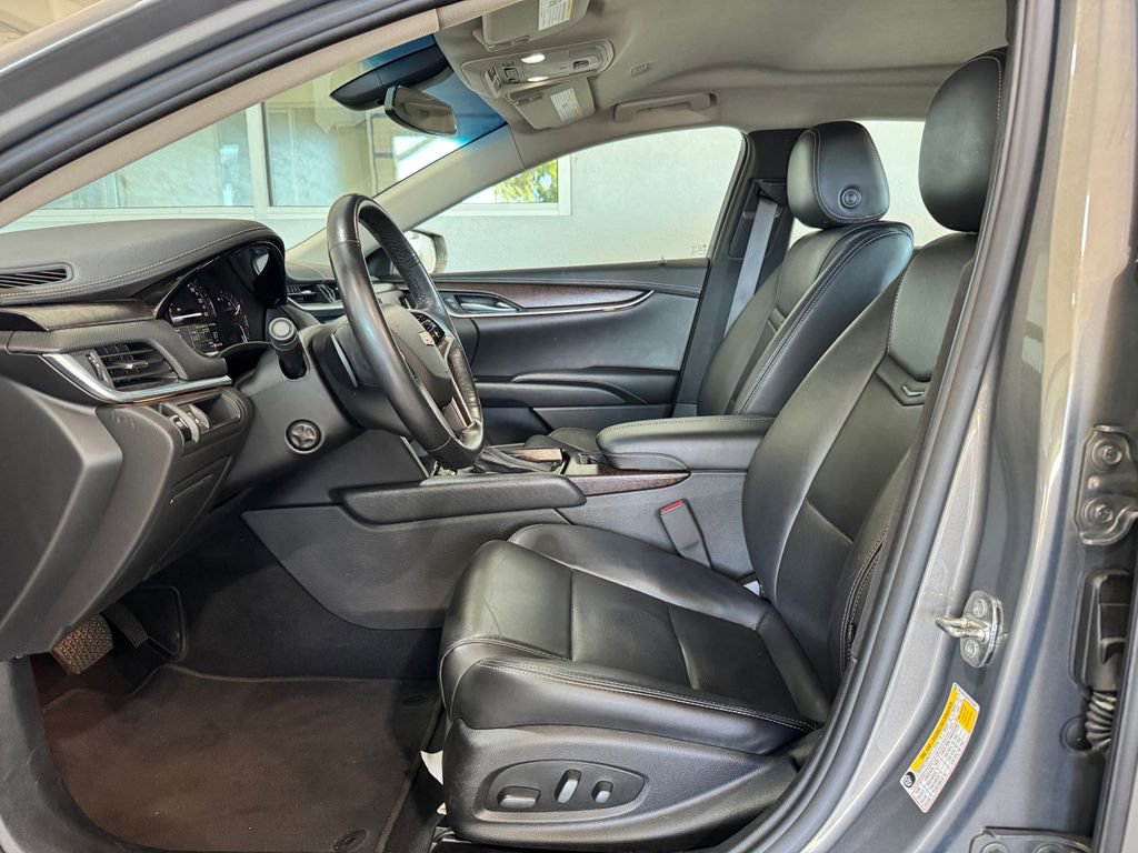 Used 2019 Cadillac XTS Luxury image 22