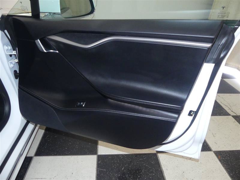 Used 2018 Tesla Model S 100D AWD/4WD image 22