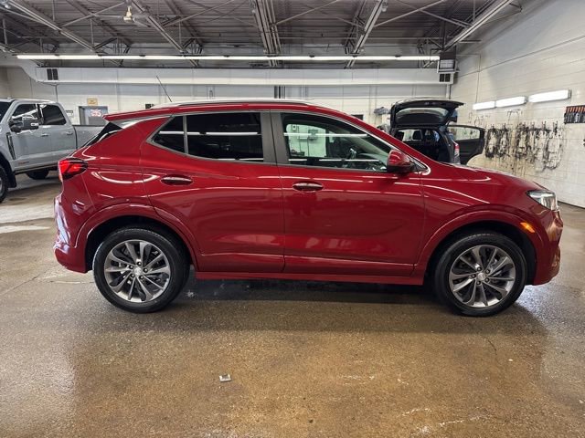 Used 2021 Buick Encore GX Select w/ Sport Touring Package image 7