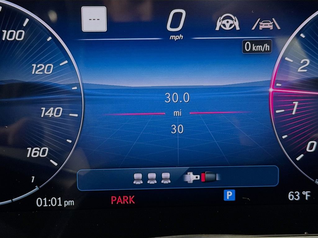 Used 2025 Mercedes-Benz C 300 4MATIC Sedan image 12