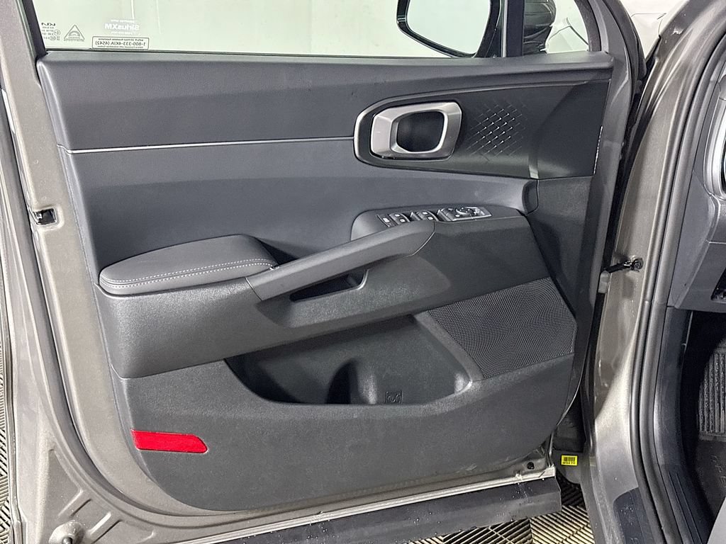 New 2026 Kia Sorento EX AWD/4WD image 10