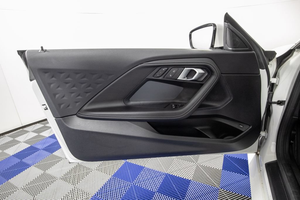 Used 2023 BMW 230i Coupe RWD image 13