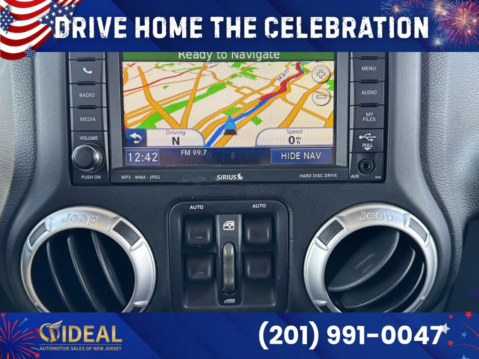 Used 2011 Jeep Wrangler Unlimited Sahara w/ Dual Top Group AWD/4WD image 14