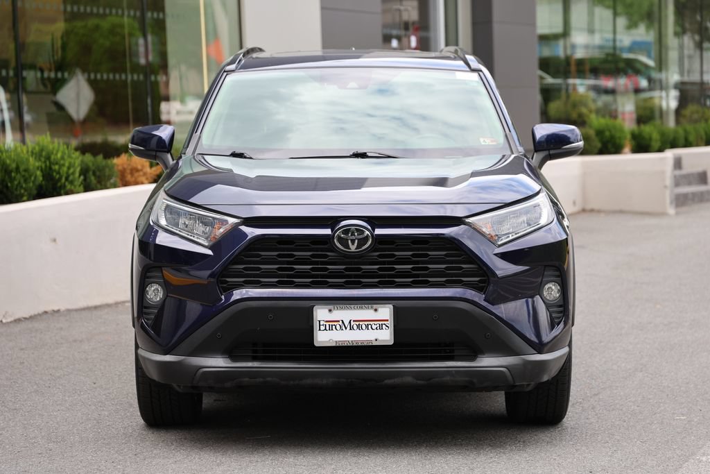Used 2019 Toyota RAV4 XLE Premium w/ Cold Weather Package AWD/4WD image 5