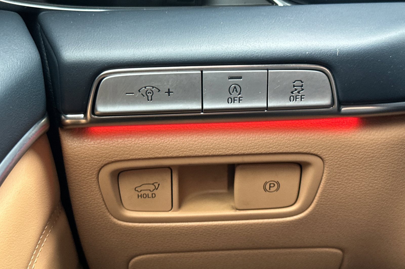 Used 2023 Genesis GV80 2.5T w/ Advanced Package image 40