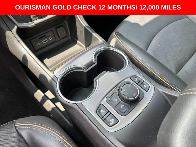 Used 2023 GMC Terrain AT4 AWD/4WD image 28