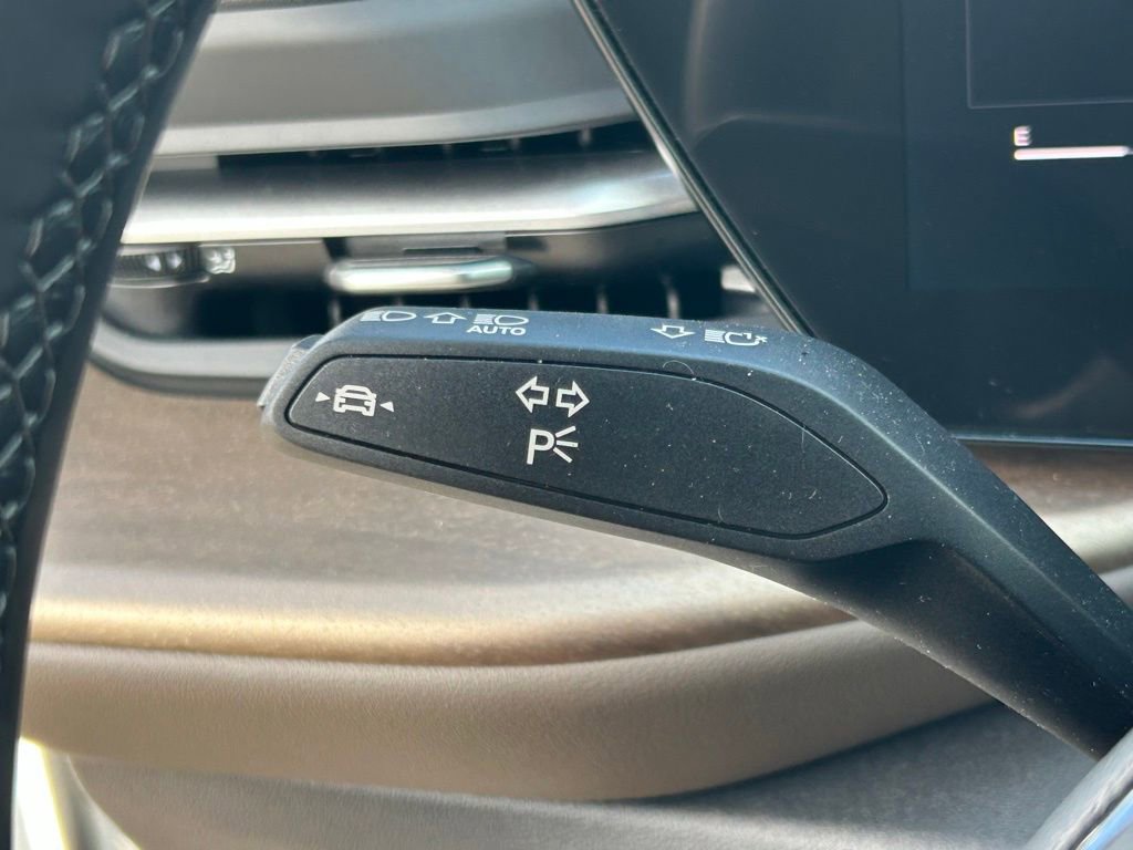 Used 2025 Audi Q5 Premium w/ Convenience Package image 26