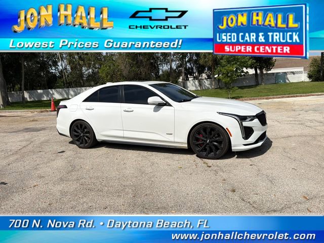 Used 2022 Cadillac CT4 V w/ Technology Package image 16