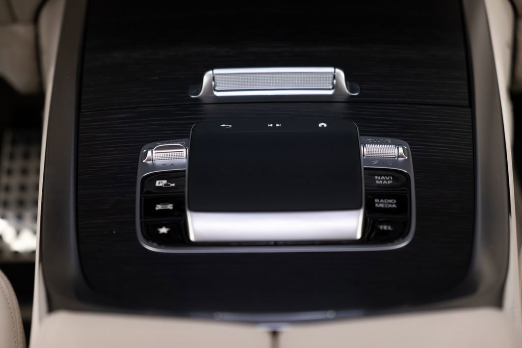 Used 2025 Mercedes-Benz G 63 AMG 4MATIC image 17