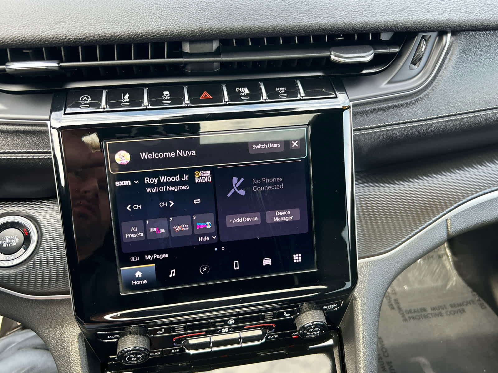 Used 2023 Jeep Grand Cherokee Altitude image 14