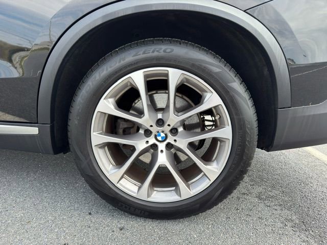 Used 2021 BMW X5 xDrive40i w/ Premium Package AWD/4WD image 24
