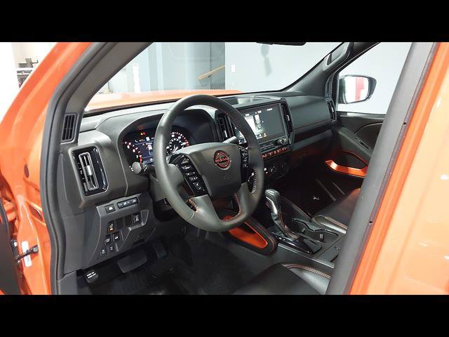 Used 2025 Nissan Frontier PRO-4X w/ Pro Premium Package AWD/4WD image 19