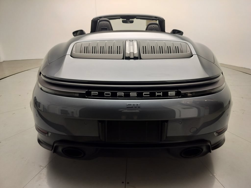 Certified 2025 Porsche 911 Carrera RWD image 21