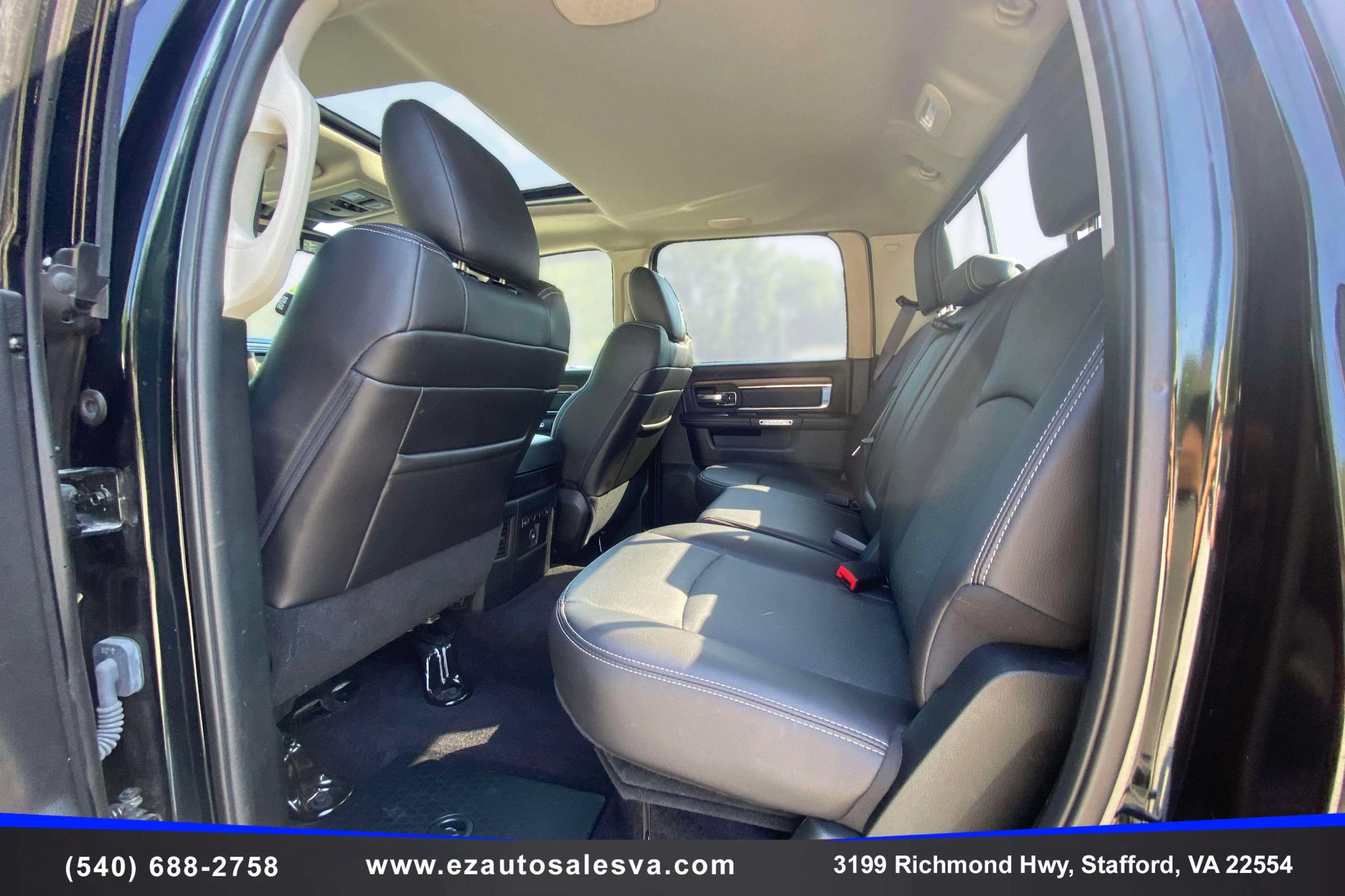 Used 2016 RAM 1500 Laramie w/ Convenience Group AWD/4WD image 15