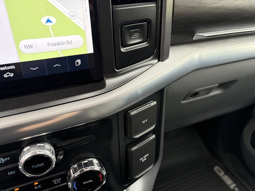 New 2025 Ford F150 Lariat w/ Equipment Group 501A Mid image 17