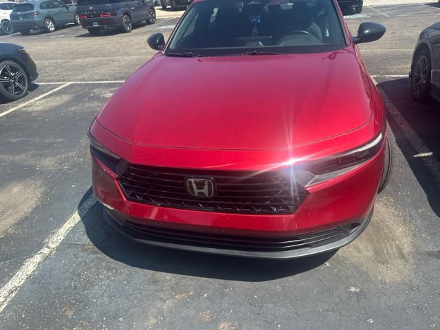 Used 2024 Honda Accord Sport image 3