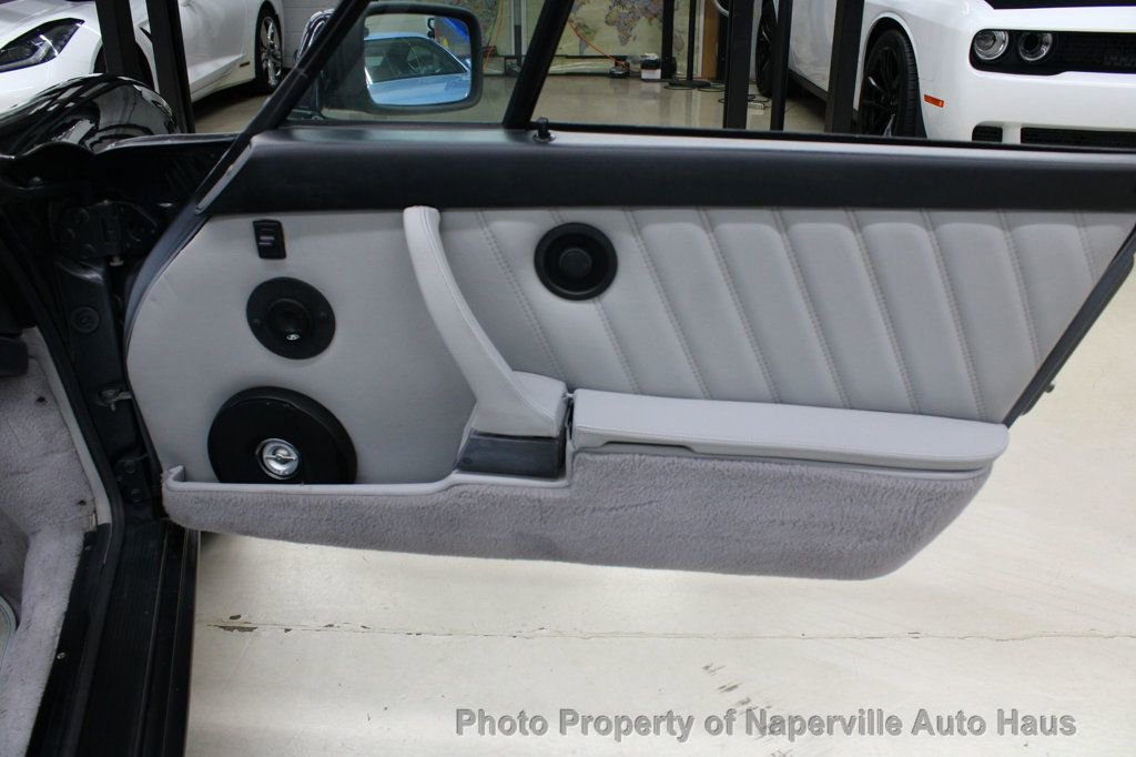 Used 1988 Porsche 911 Carrera image 29