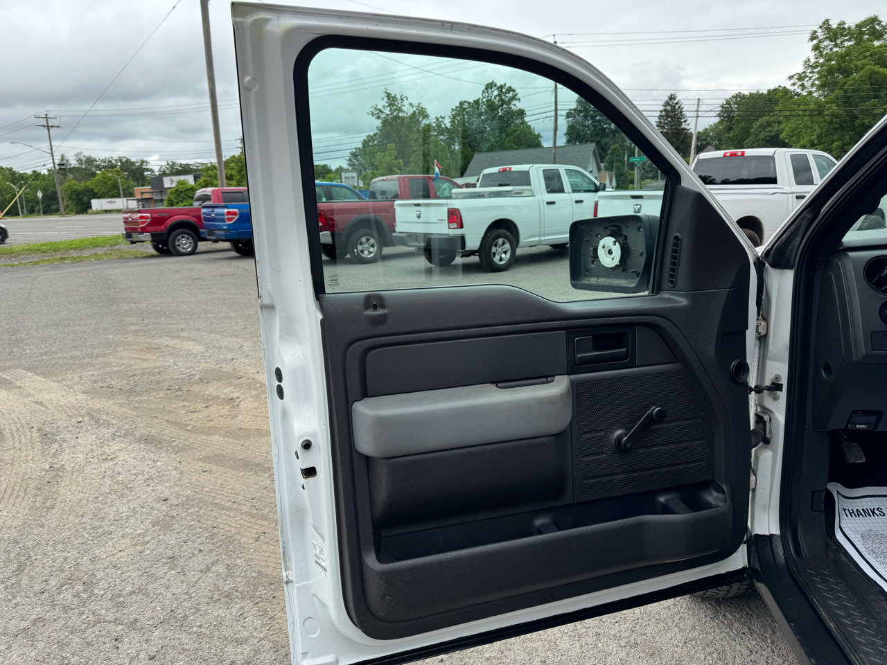 Used 2013 Ford F150 XLT w/ Luxury Equipment Group image 13